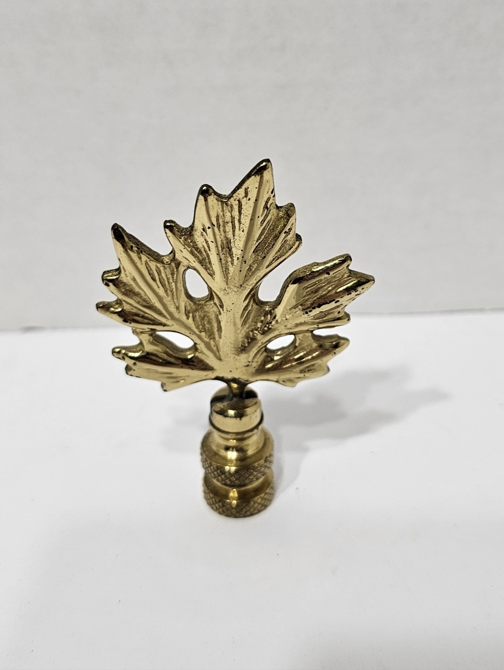 Brass Maple Leaf Finial For Lamp Shade
